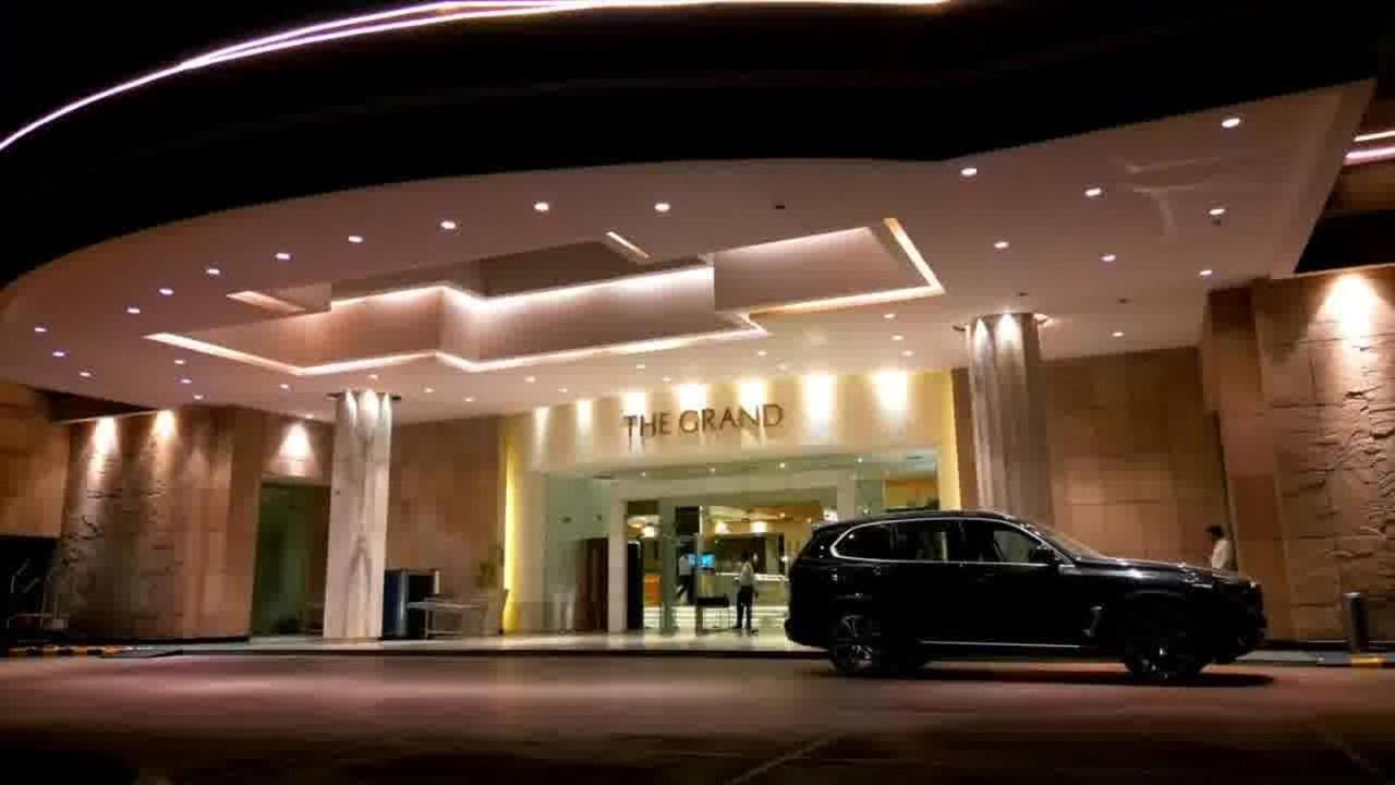 The Grand New Delhi Hotel Екстериор снимка
